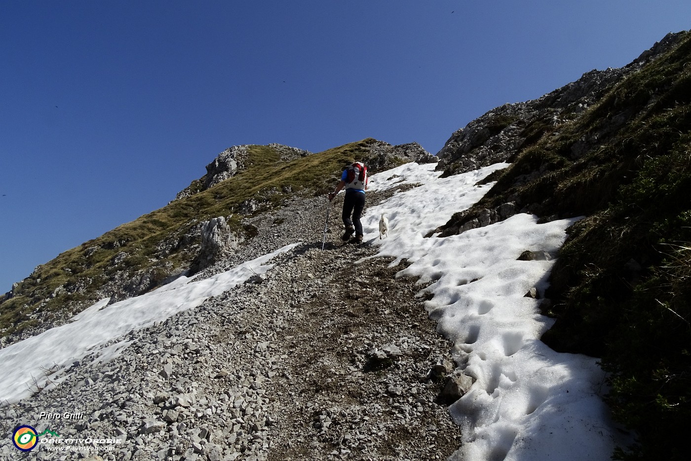 85 Intanto saliamo in Pizzo di  Corzene.JPG